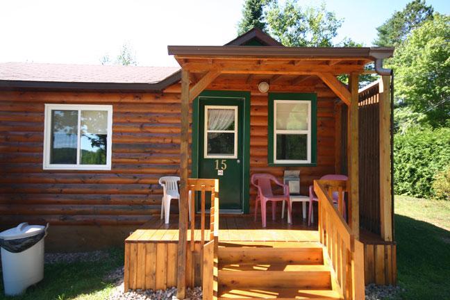 Spectacle Lake Lodge Bancroft Dış mekan fotoğraf